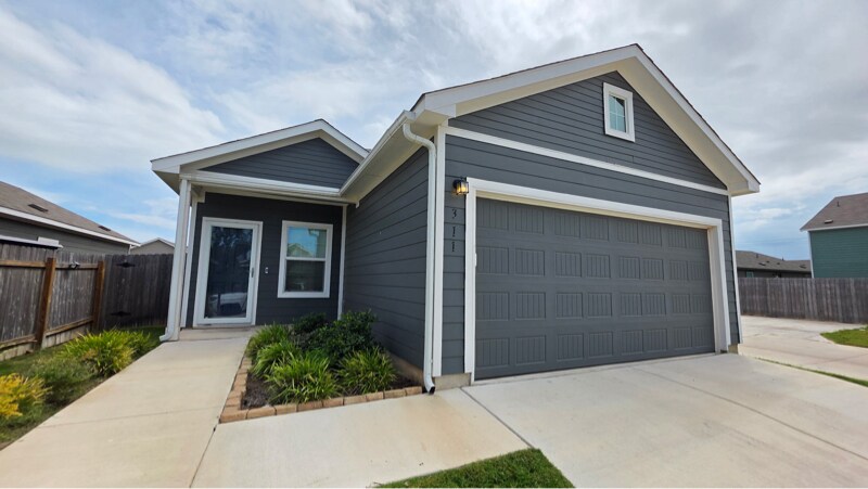 Building Photo - 311 Sunfish Ln