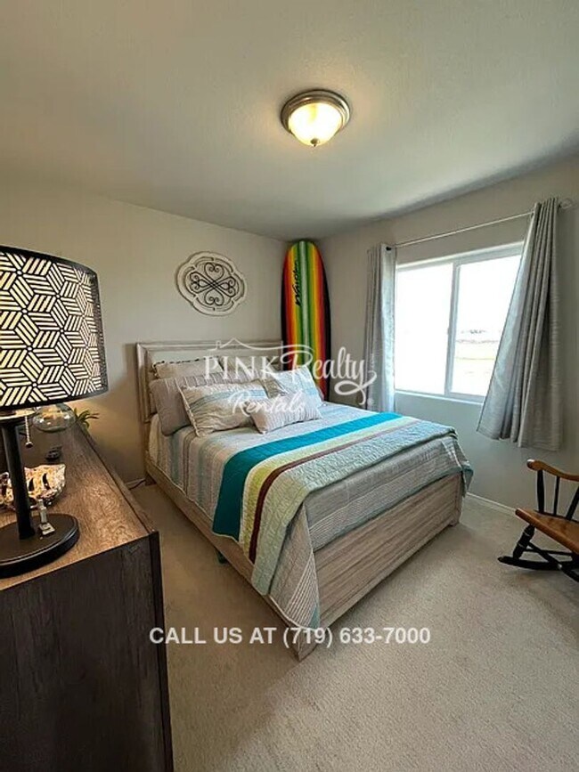 Building Photo - 9656 Feathergrass Dr