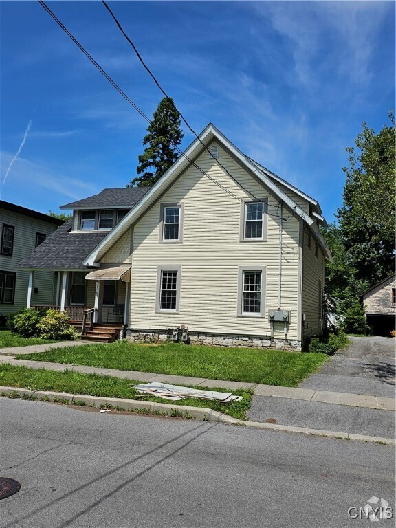 Building Photo - 352 S Rutland St