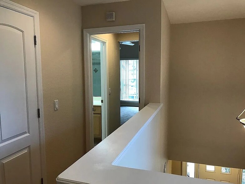 Hallway into Bedroom 1 - 1513 Woodward St