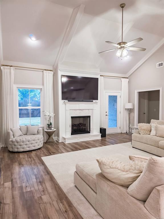 Building Photo - 104 Lenore Ct