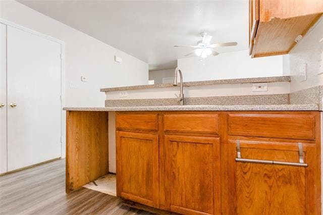 Building Photo - 1217 Village Garden Dr