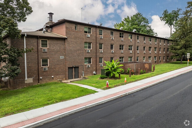 31 Eliza St Beacon, NY 12508 - Hamilton Fish Plaza