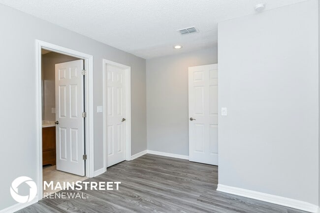 Building Photo - 1511 Indian Oaks Trail