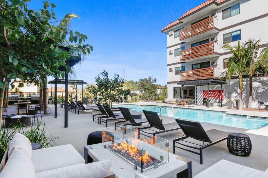 Building Photo - Sepulveda West Apartments