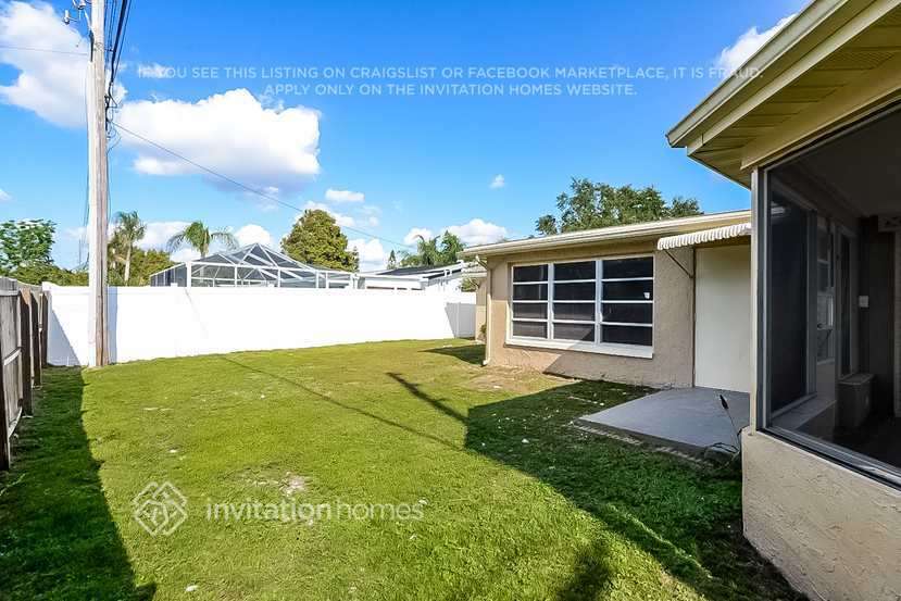 Building Photo - 1741 Dartmouth Dr