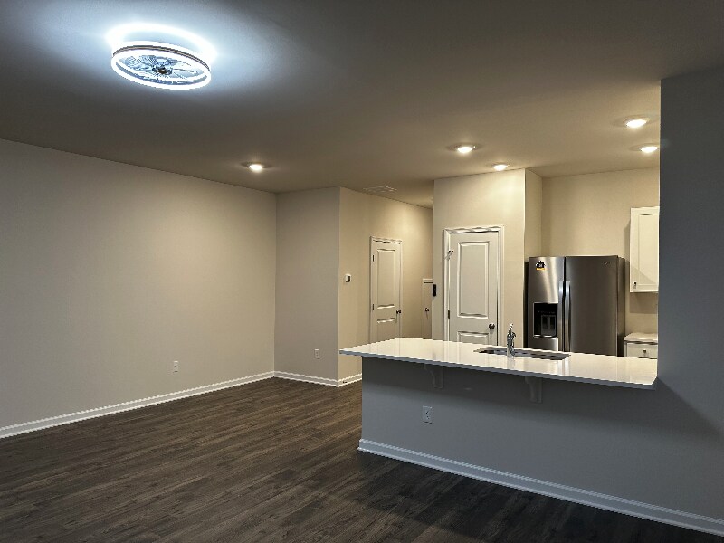 Building Photo - 313 Mazzeo Dr