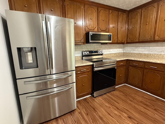 Building Photo - 3906 Willowbrook Dr