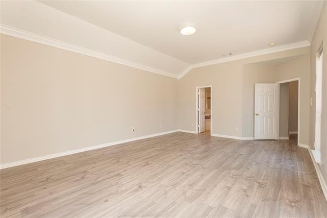 Building Photo - 2221 Grinelle Dr