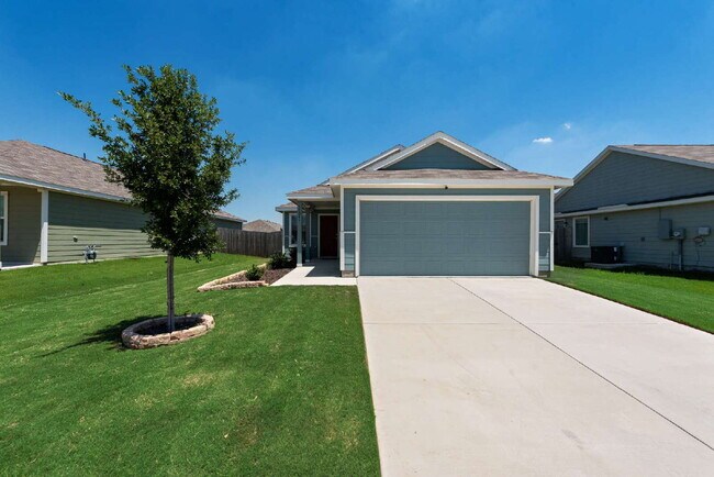 Building Photo - Charming 3-Bedroom Home with 2 Full Baths in Justin, TX – Cozy Living at Shale Creek