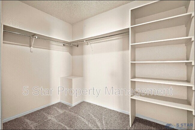 Building Photo - 1315 Olga Mapula Dr
