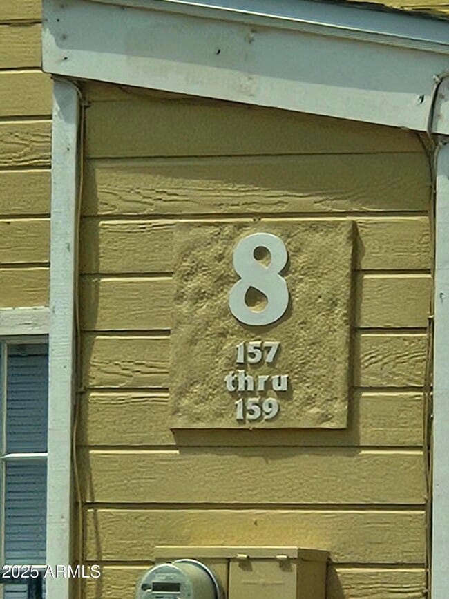 Building Photo - 510 N Alma School Rd