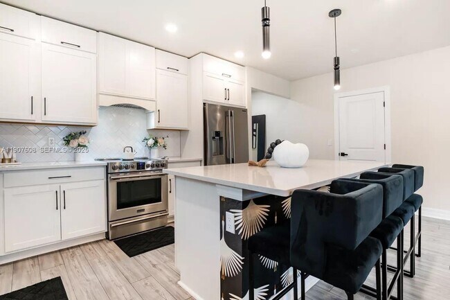 Building Photo - 2940 Shortleaf Ave