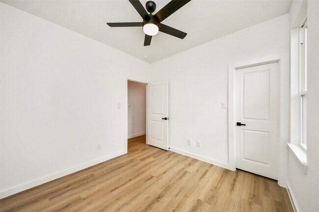 Building Photo - 5201 Fairchild St