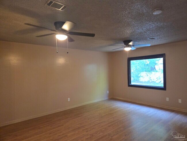 Building Photo - 1540 Wilimar Pl