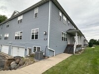 Building Photo - 4221 Owl Creek Dr