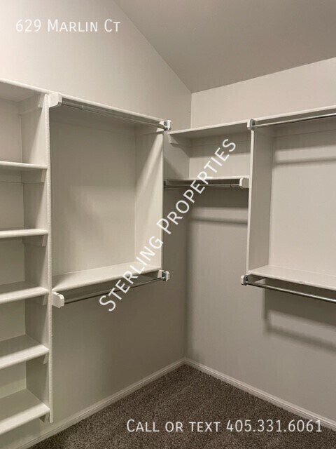 Building Photo - 629 Marlin Ct