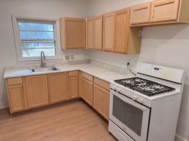 Building Photo - 11832 Simcoe St