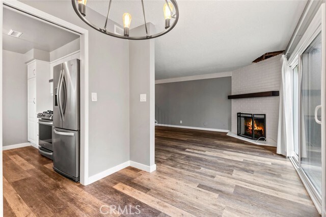 Building Photo - 1741 Tustin Ave