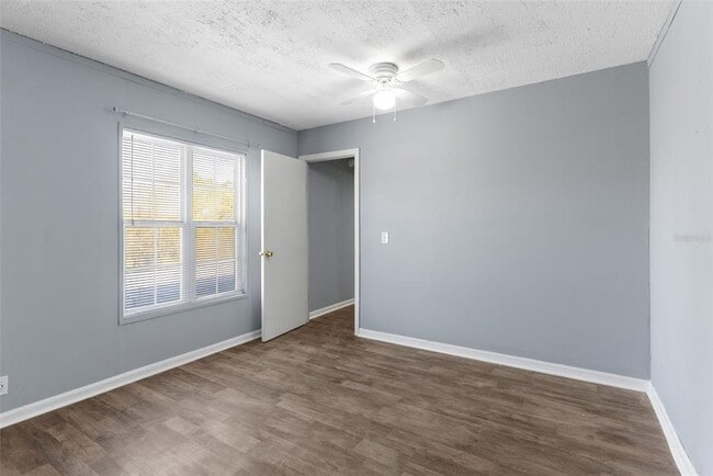 Building Photo - 16727 SE 91st St