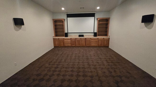 Building Photo - 4485 E Quail Brush Rd