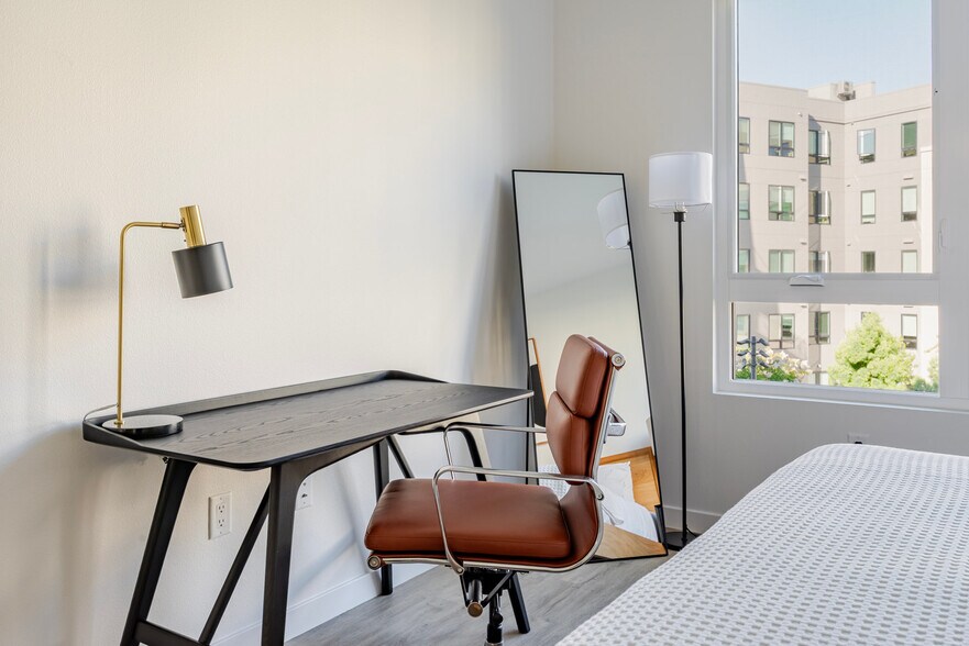 Building Photo - 1200 Rickabaugh Wy