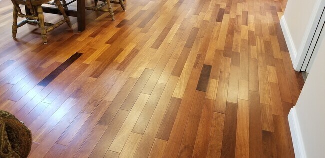 Building Photo - 1045 Marquette St