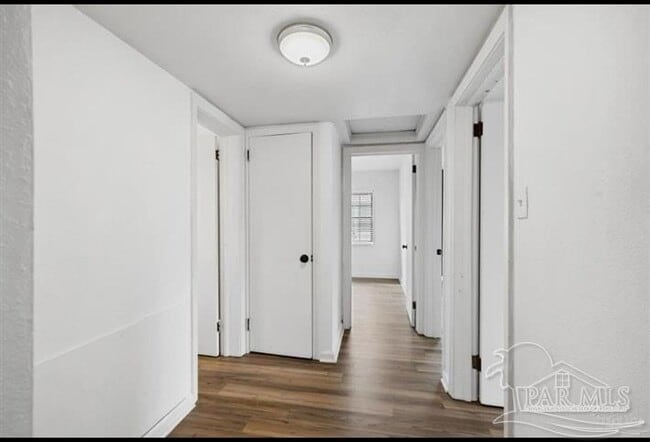 Building Photo - 5519 Mayfair Dr