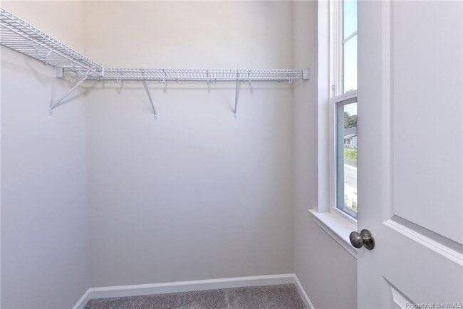 Building Photo - 4090 Isaac Cir
