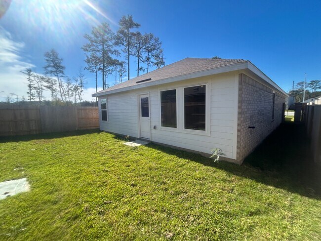 Building Photo - 18506 Autumn Hts Ln