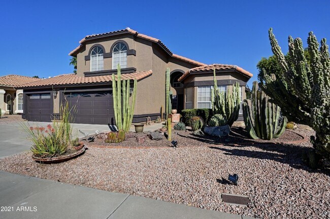Building Photo - 5730 E Gelding Dr