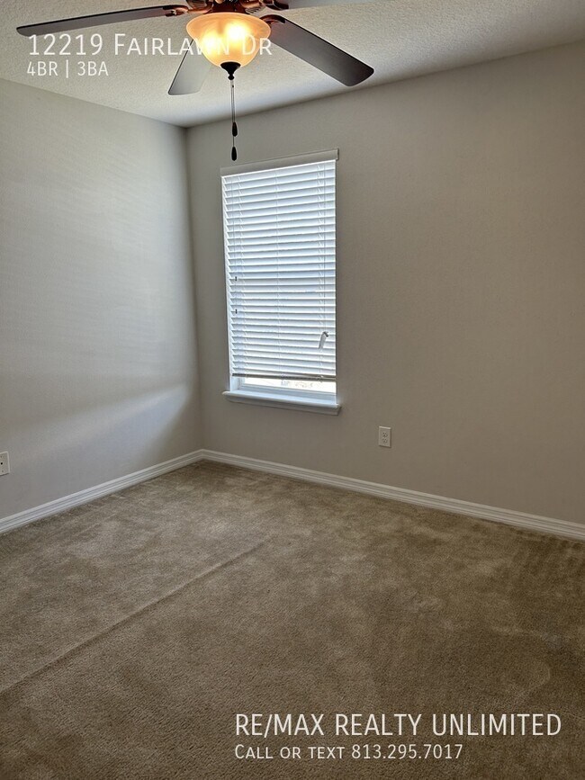 Building Photo - 12219 Fairlawn Dr