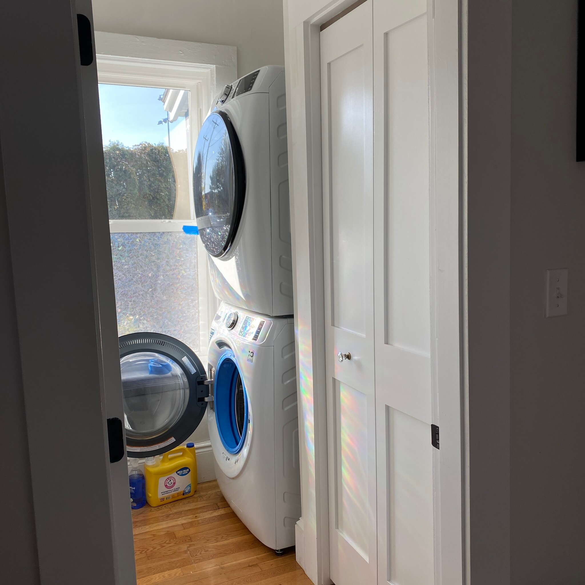 In unit washer and dryer - 71 Wellington Ave