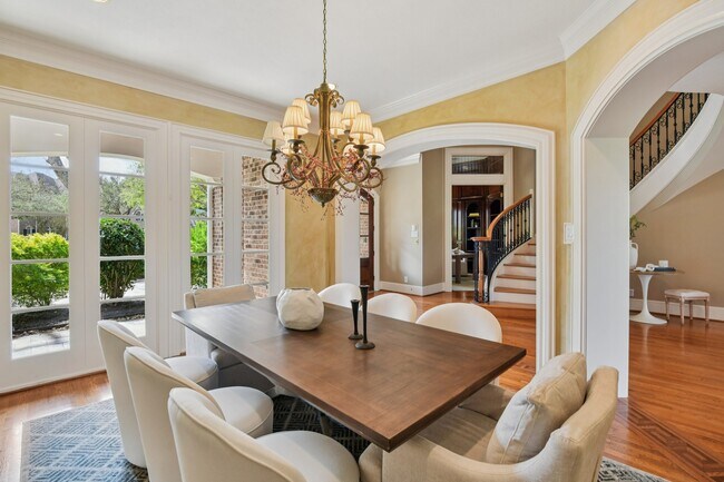 Building Photo - 2 Wilmington Ct