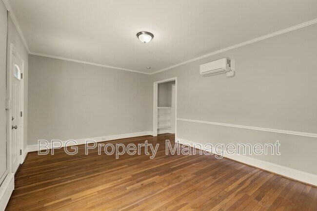 Building Photo - 1710 37th St NW