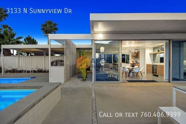 Building Photo - 3133 N Sunnyview Dr