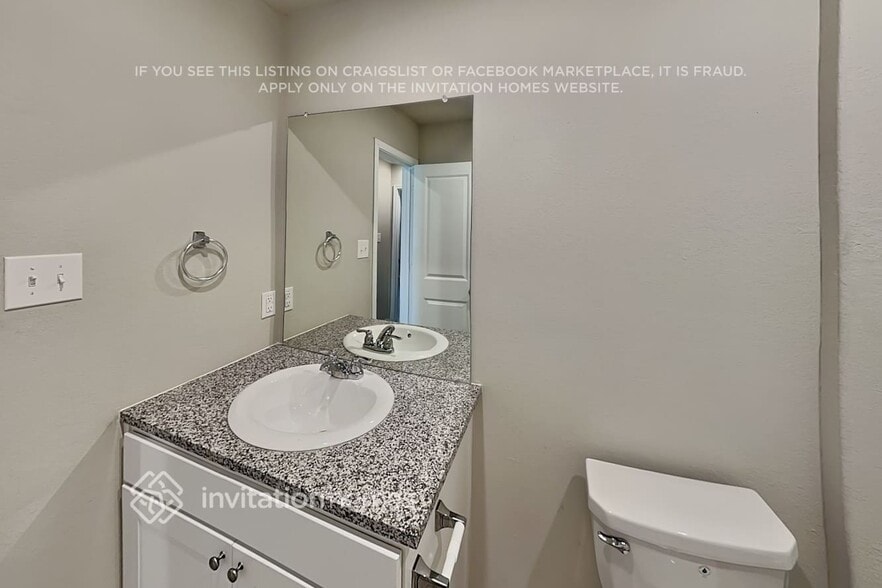 Building Photo - 5402 Verdugos Pl