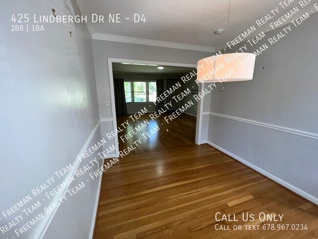 Building Photo - 425 Lindbergh Drive NE