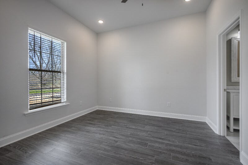 Building Photo - 218 NorthPark Dr