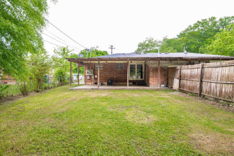 Building Photo - 1208 Gadd Rd