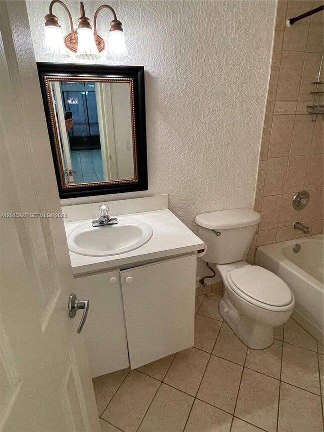 Building Photo - 1100 Constitution Dr