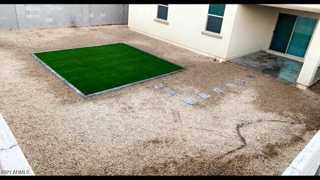 Building Photo - 8457 N 61st Ln