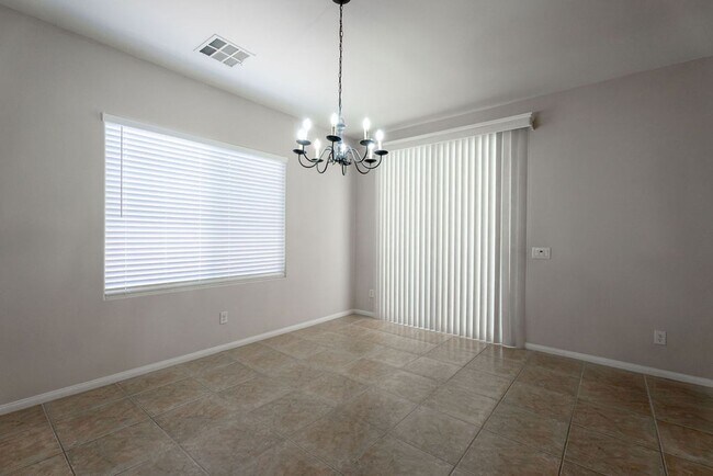 Building Photo - 4433 Weitzman Pl