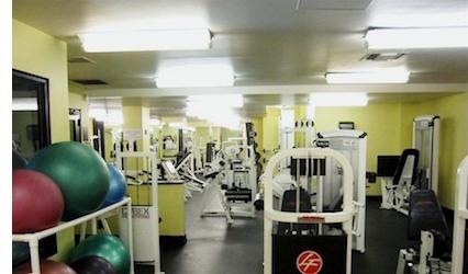 Building Photo - 435 W 23rd St