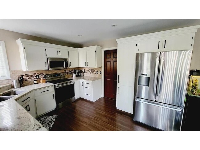 Building Photo - 2341 Ponds Way