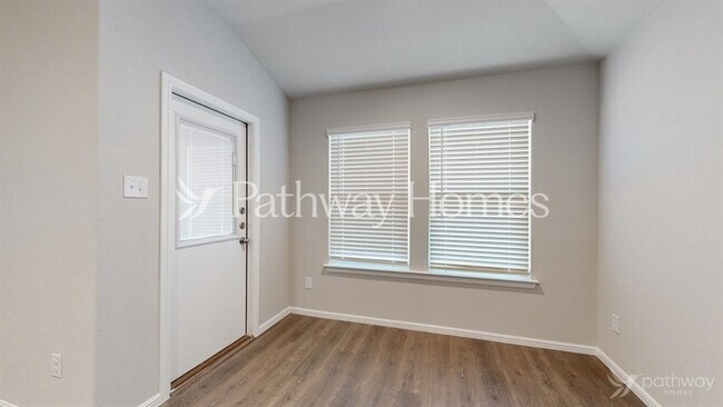 Building Photo - 1612 Vandemere Ct