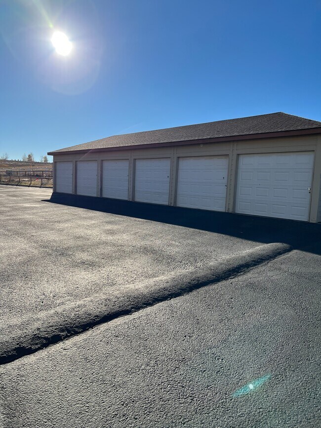 Building Photo - 2110 E Binford St