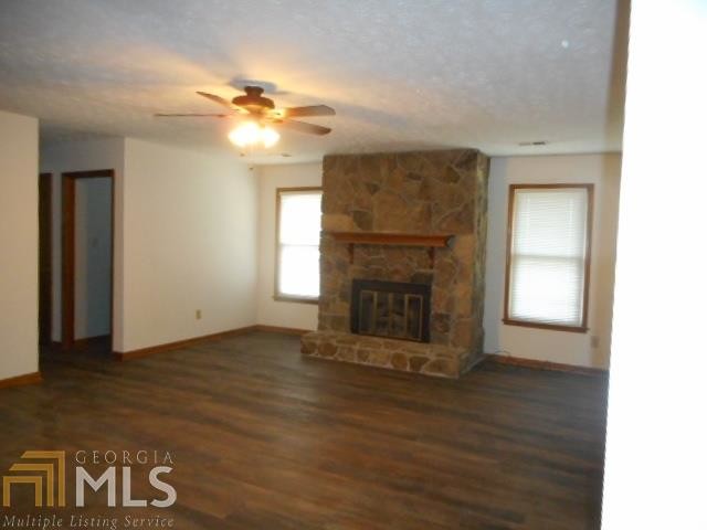 Building Photo - 412 Deergrass Trail