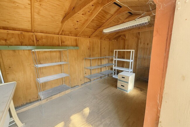 Building Photo - 3-Bedroom Home for Lease in Grand Prairie – 2,331 Sq Ft