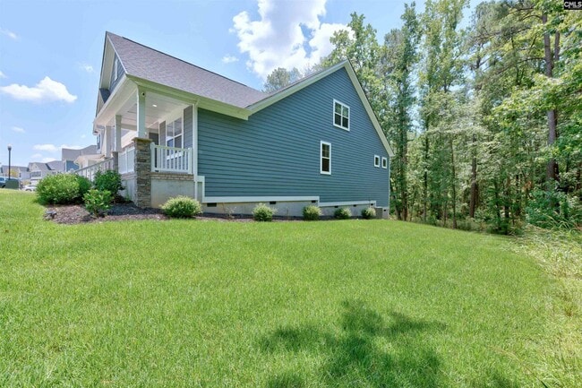 Building Photo - 300 Sunnycrest Ln